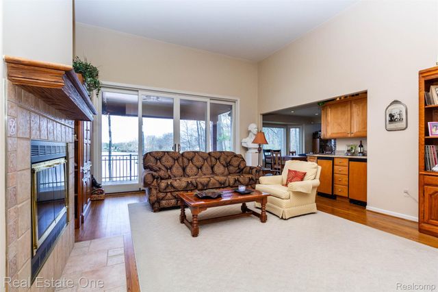 10215 Mill Pointe Drive, Atlas Township, MI 48438