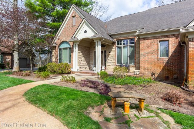 10215 Mill Pointe Drive, Atlas Township, MI 48438