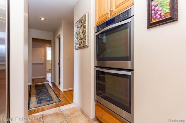 10215 Mill Pointe Drive, Atlas Township, MI 48438