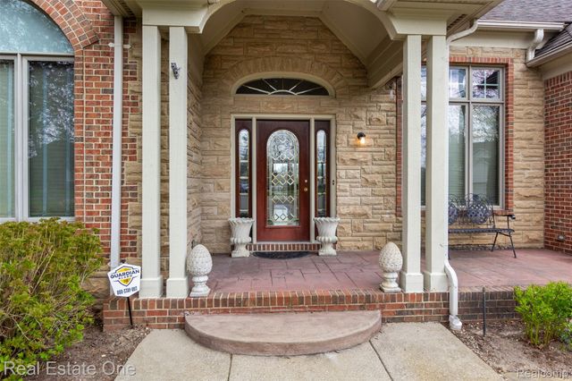 10215 Mill Pointe Drive, Atlas Township, MI 48438