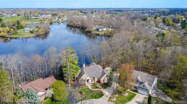 10215 Mill Pointe Drive, Atlas Township, MI 48438