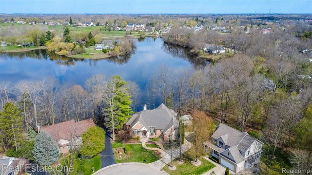 10215 Mill Pointe Drive, Atlas Township, MI 48438