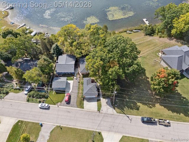 4475 Harp Drive, Linden, MI 48451