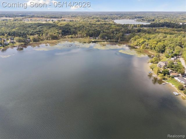 4475 Harp Drive, Linden, MI 48451