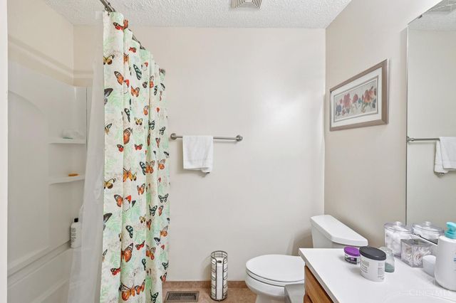 3746 Lacy Court, Middletown, OH 45044