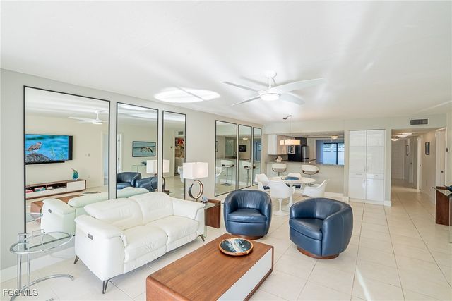 16454 Timberlakes DR 103, Fort Myers, FL 33908