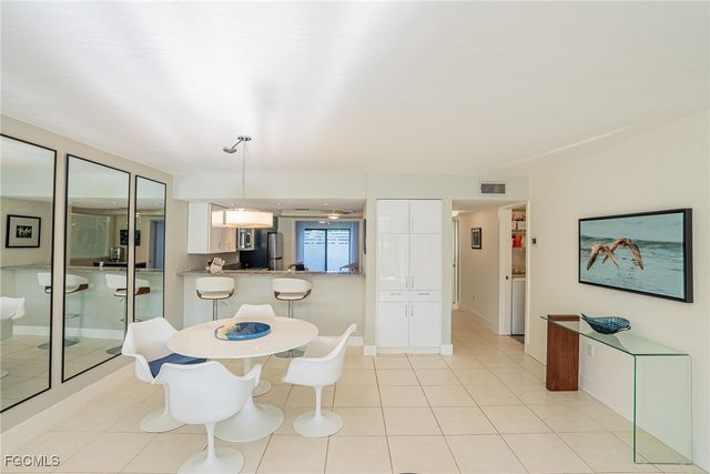 16454 Timberlakes DR 103, Fort Myers, FL 33908