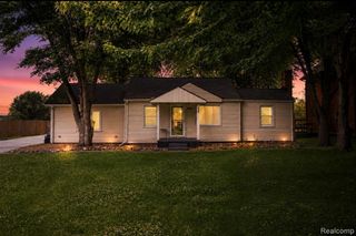 39751 Sylvia Street, Harrison Twp, MI 48045