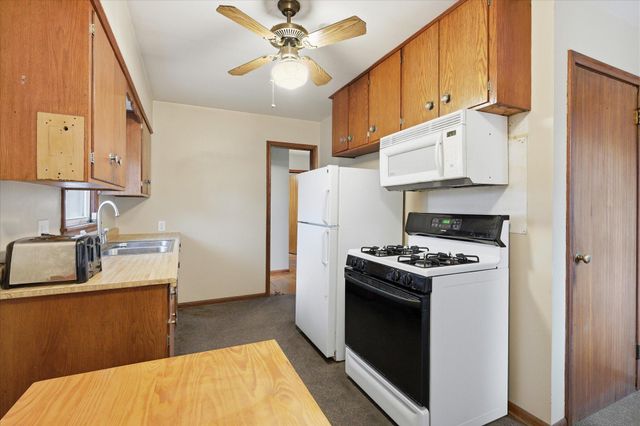 4442 Toledo Avenue N, Robbinsdale, MN 55422