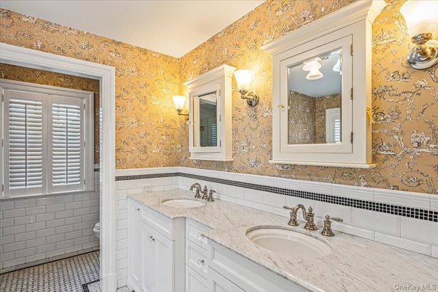 133 Chestnut Street, Garden City, NY 11530