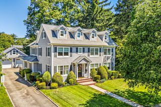 133 Chestnut Street, Garden City, NY 11530