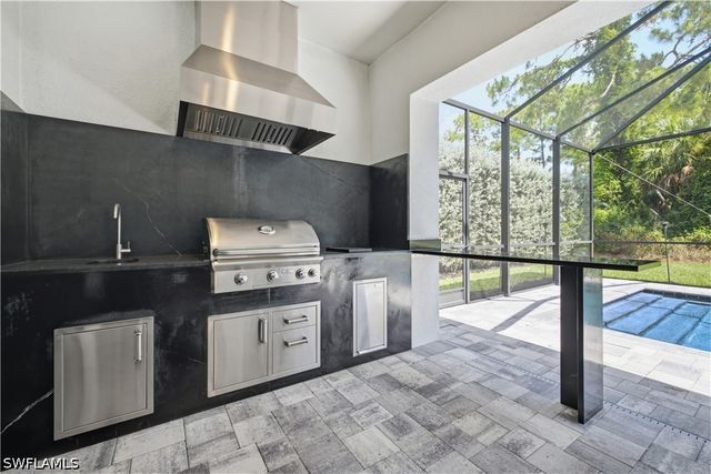 829 16th AVE SW, Naples, FL 34117