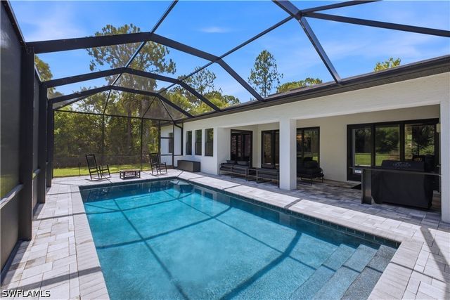 829 16th AVE SW, Naples, FL 34117