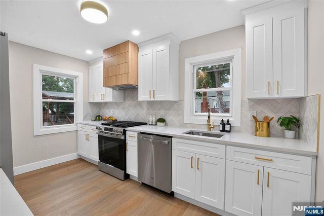 133 Phelps, Bergenfield, NJ 07621
