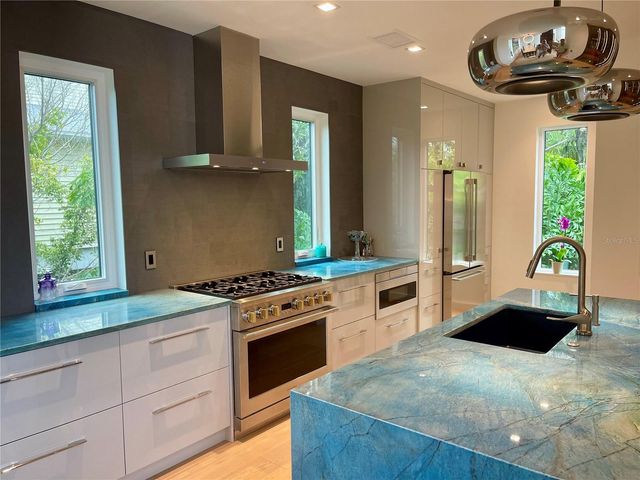 2945 PYRULA DRIVE, Longboat Key, FL 34228