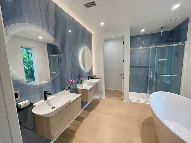 2945 PYRULA DRIVE, Longboat Key, FL 34228