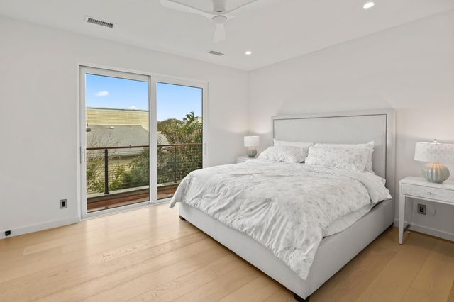 2945 PYRULA DRIVE, Longboat Key, FL 34228