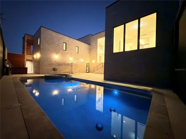 2945 PYRULA DRIVE, Longboat Key, FL 34228