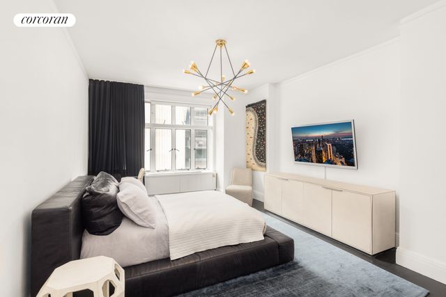 49 E 80TH Street, New York City, NY 10075