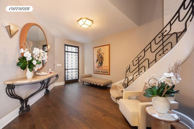 49 E 80TH Street, New York City, NY 10075