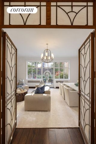 49 E 80TH Street, New York City, NY 10075