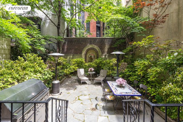 49 E 80TH Street, New York City, NY 10075