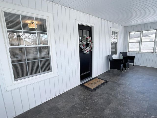 427 W 12Th Street, Mishawaka, IN 46544