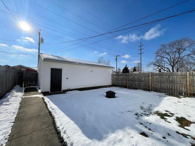 427 W 12Th Street, Mishawaka, IN 46544