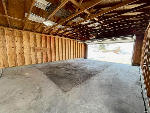 427 W 12Th Street, Mishawaka, IN 46544