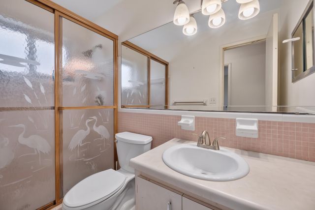 3550 NW 33RD Terrace W, Lauderdale Lakes, FL 33309