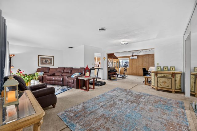 3550 NW 33RD Terrace W, Lauderdale Lakes, FL 33309