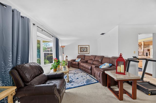 3550 NW 33RD Terrace W, Lauderdale Lakes, FL 33309