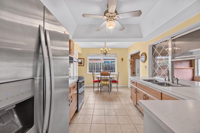 3550 NW 33RD Terrace W, Lauderdale Lakes, FL 33309