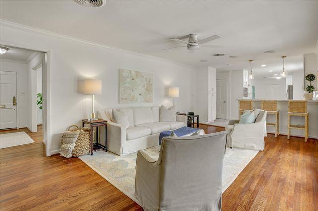 4606 Waynesboro Drive, Houston, TX 77035