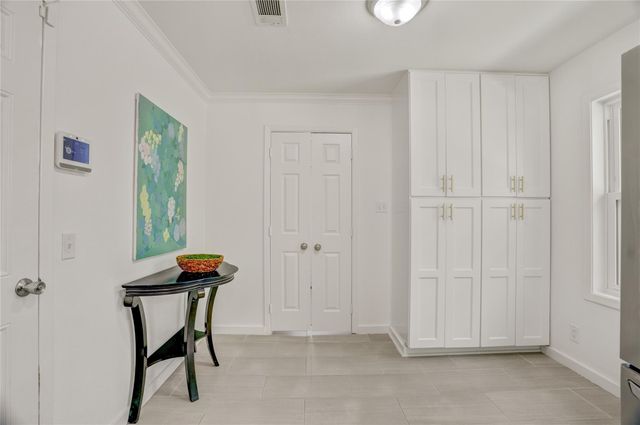 4606 Waynesboro Drive, Houston, TX 77035