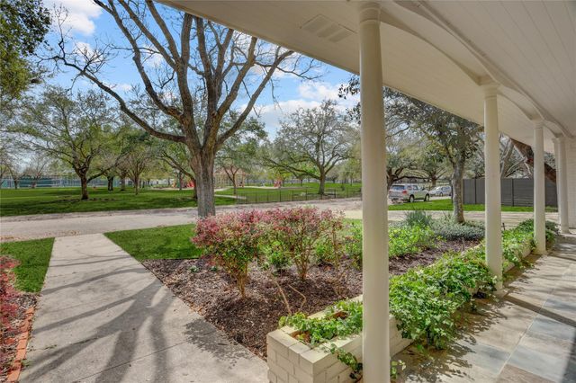 4606 Waynesboro Drive, Houston, TX 77035