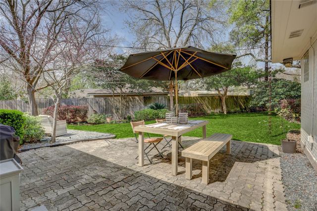 4606 Waynesboro Drive, Houston, TX 77035