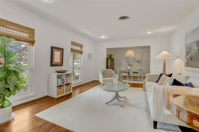 4606 Waynesboro Drive, Houston, TX 77035