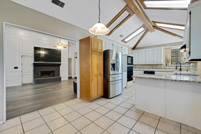 901 Green Brook Drive, Allen, TX 75002