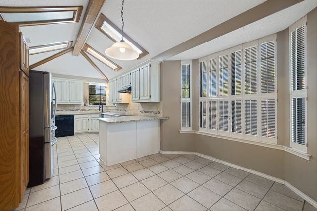 901 Green Brook Drive, Allen, TX 75002