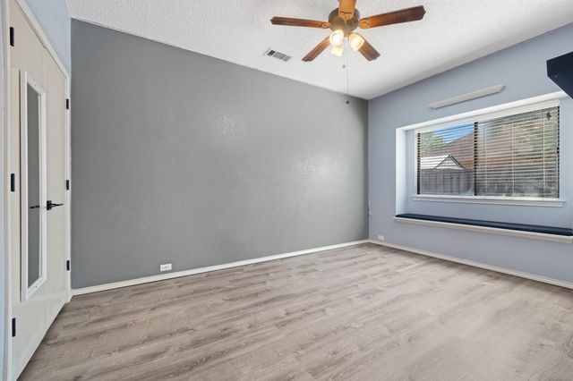 901 Green Brook Drive, Allen, TX 75002