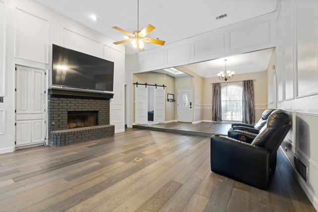 901 Green Brook Drive, Allen, TX 75002