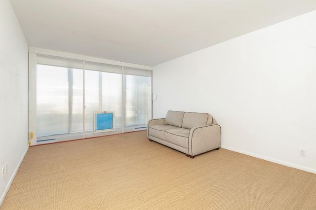 525 S Flagler Drive 9b, West Palm Beach, FL 33401