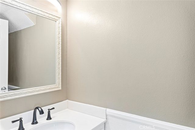 28563 River Glen Court, Menifee, CA 92584
