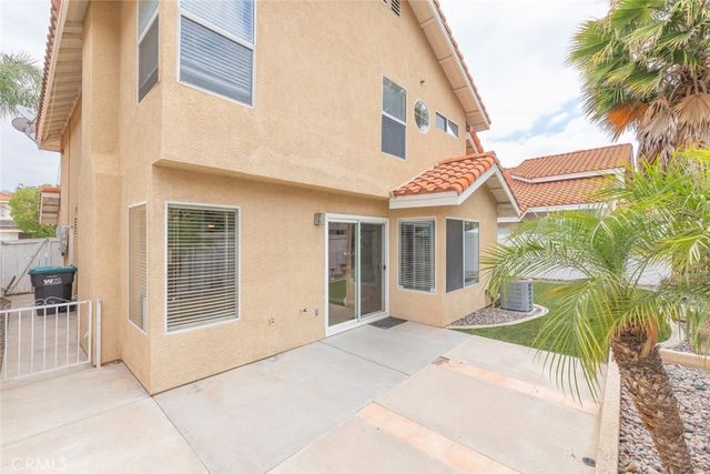 28563 River Glen Court, Menifee, CA 92584