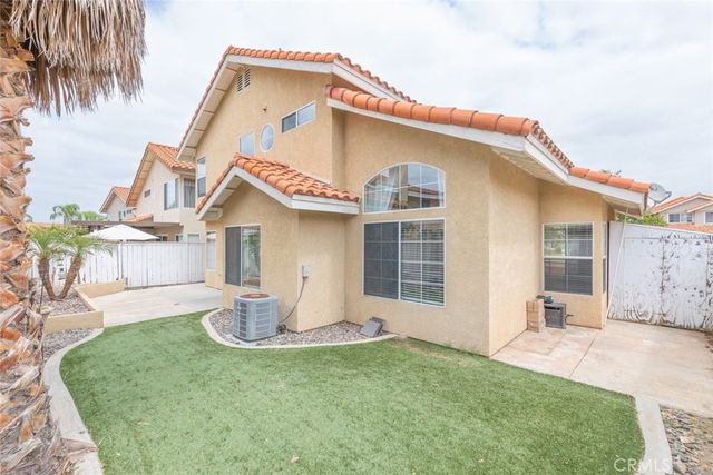 28563 River Glen Court, Menifee, CA 92584
