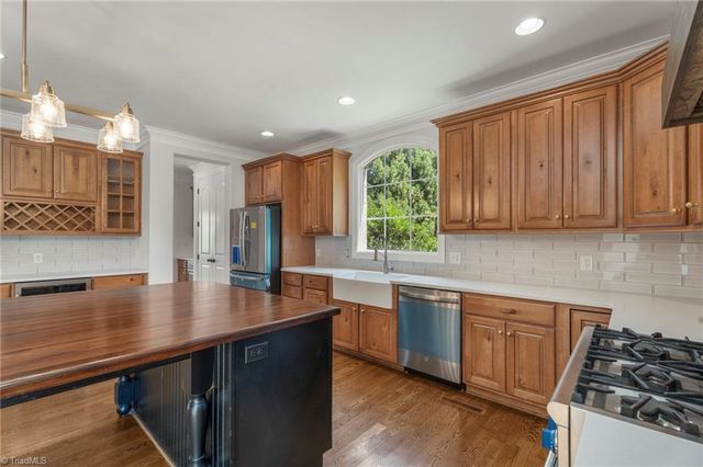 5460 Brookberry Farm Road, Winston-salem, NC 27106