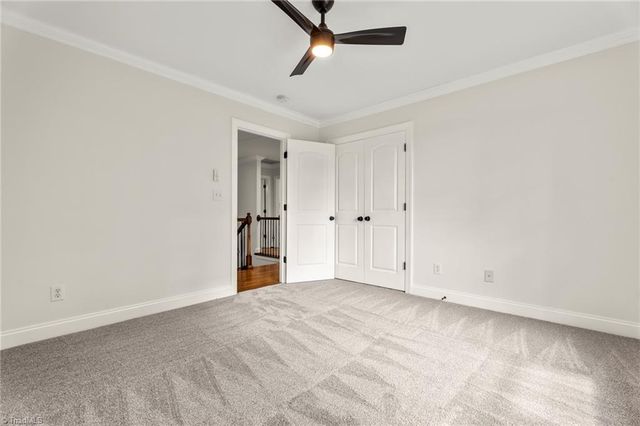 5460 Brookberry Farm Road, Winston-salem, NC 27106