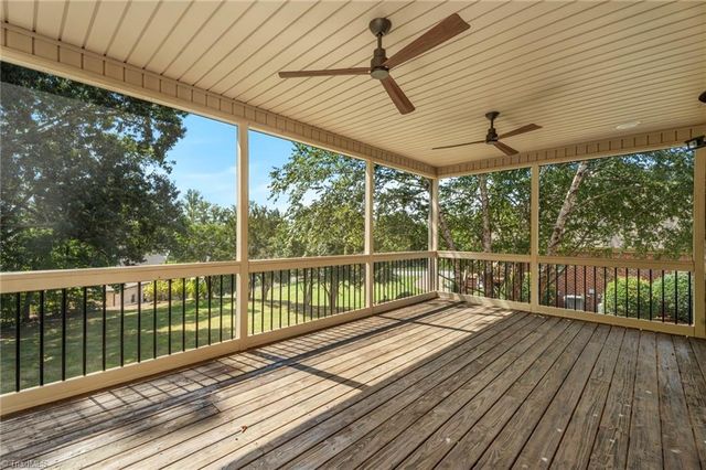 5460 Brookberry Farm Road, Winston-salem, NC 27106