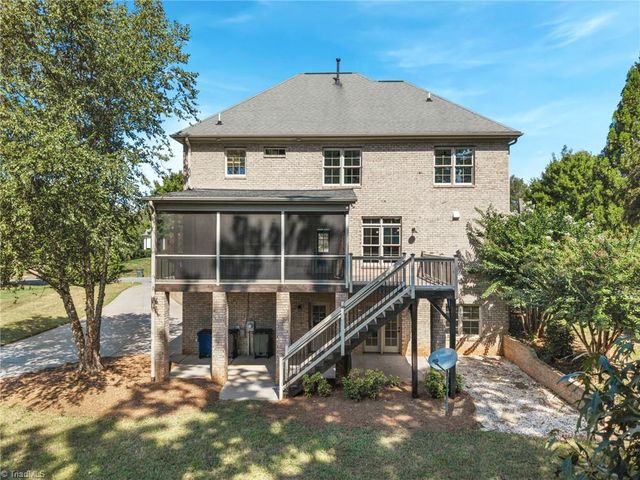 5460 Brookberry Farm Road, Winston-salem, NC 27106